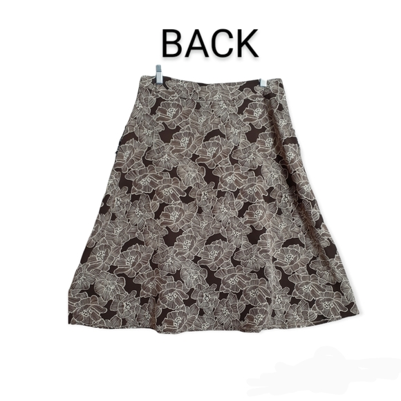 Womens sz 10 Sag Harbor A line brown white Floral print skirt Great condition - Picture 2 of 10